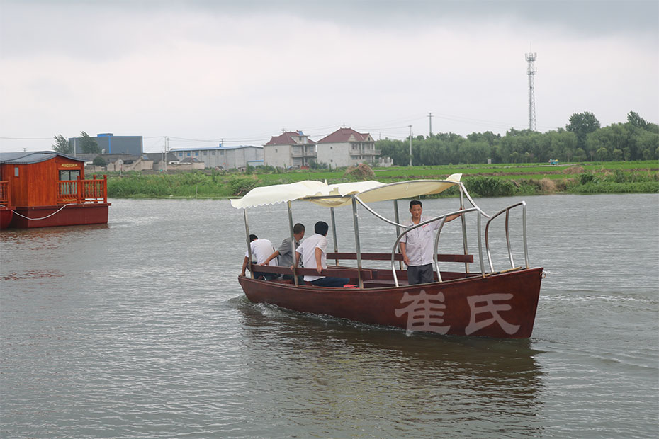 一頭尖觀光旅游船